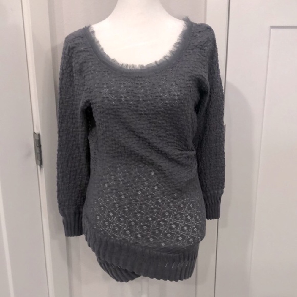 Deletta Top from Anthropologie soft stretchy side waist, cinched Stretchy, Cozy